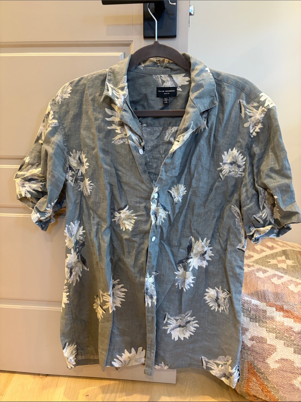 Club Monaco Men's Gray Floral Linen Button-Down Shirt